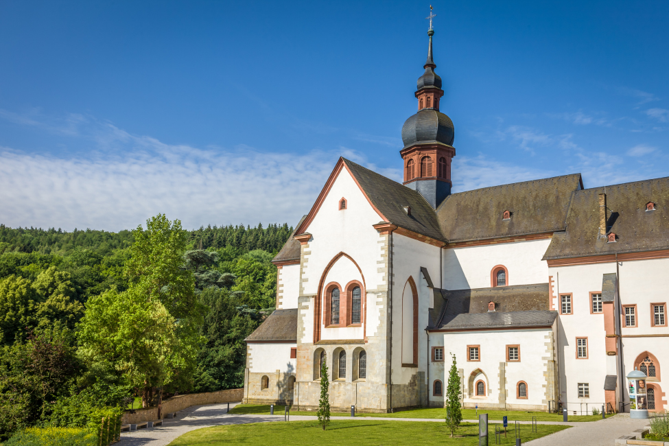 Zisterzienserkloster Eberach bei Kiedrich, Rheingau, Hessen, Deutschland